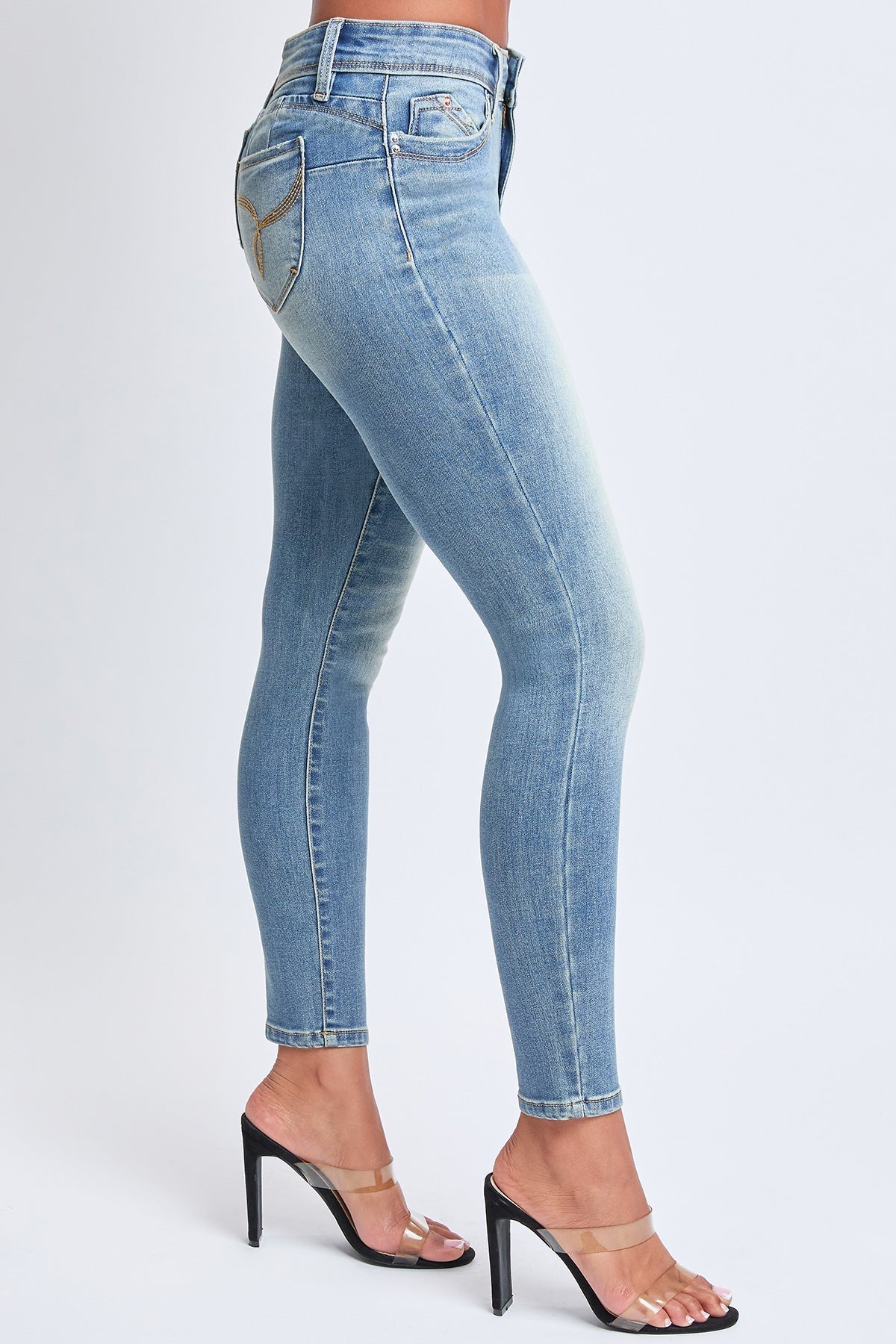 Women's WannaBettaButt Mid Rise Embroidered Skinny Jean YMI JEANS